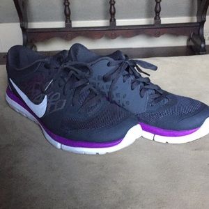 Nike Flex Sneakers Size 8